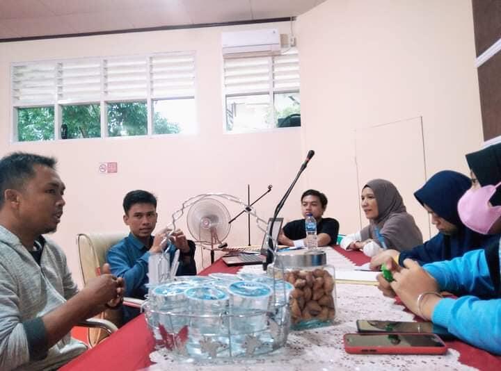 alfian nangili pendamping wirausaha mahasiswa iwdm kementerian pendidikan dan kebudayaan universitas negeri gorontalo