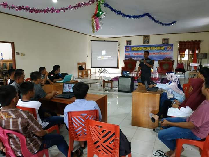 Workshop Digital Marketing dan Pembuatan Website di Desa Dungaliyo Kabupaten Gorontalo